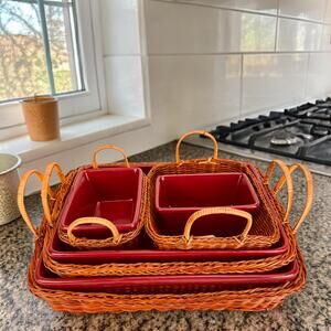 Vintage Temp-Tations presentable Ovenware by Tara-Casserole Set